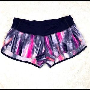 Lululemon Run: Speed Short *Naked Seam